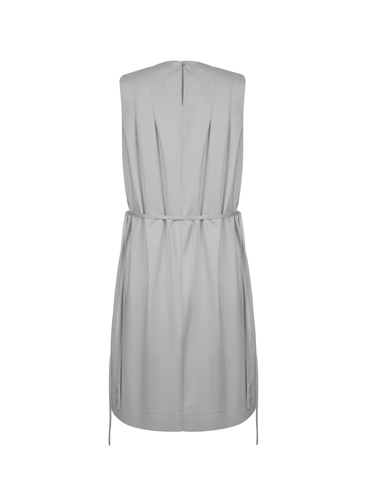 Vestido de pliegues — 2
